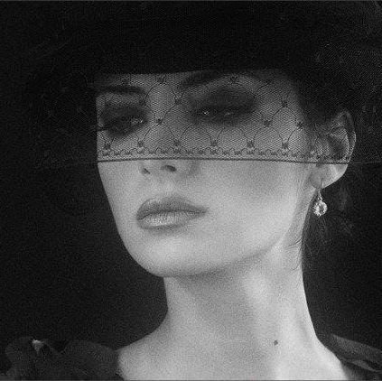 Jane Donovan Photo 30