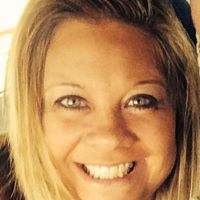 April Summers Photo 20