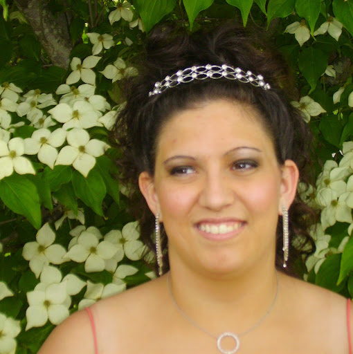 Sarah Peters Photo 19