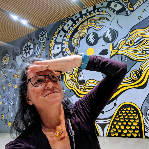 Amy Carlson Photo 43