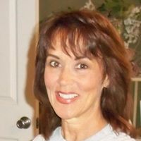 Debbie Montgomery Photo 6