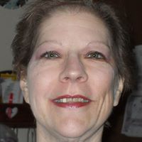 Ellen Adams Photo 27