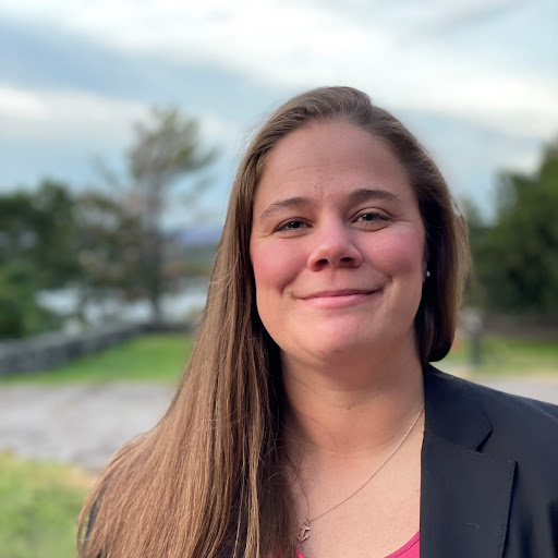 Julia O'Neil Photo 5