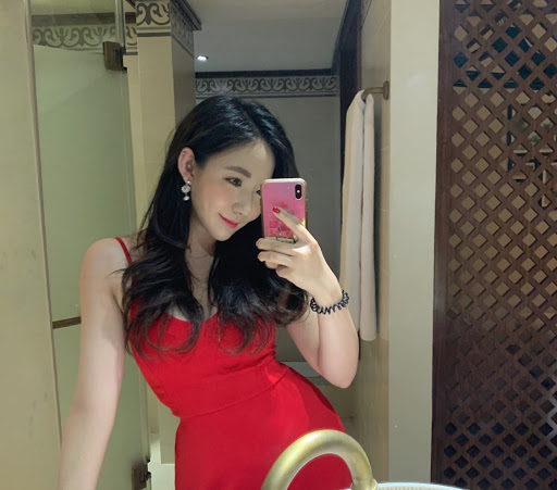 Alicia Yang Photo 27