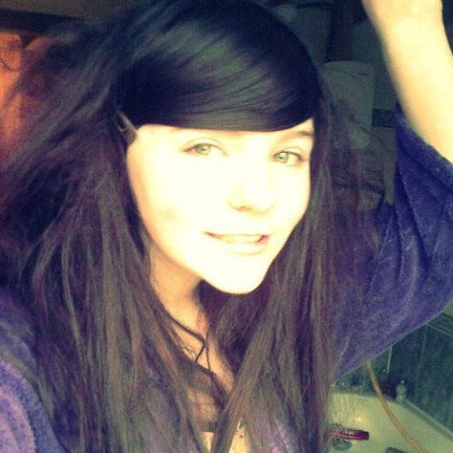 Sarah Clough Photo 11