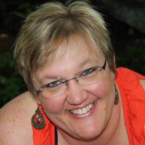 Diana Jenkins Photo 31