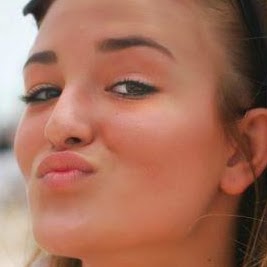 Terri Gordon Photo 35