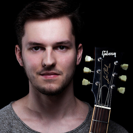 Christian Busch Photo 6