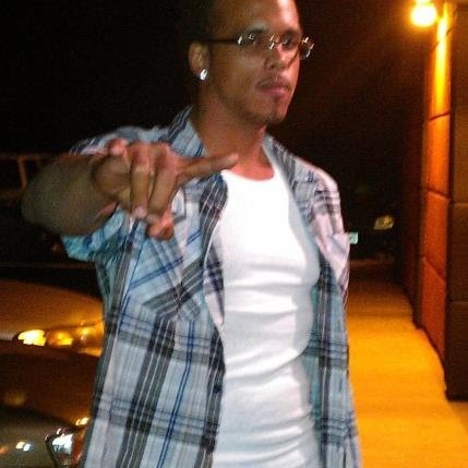 Anthony Glenn Photo 20