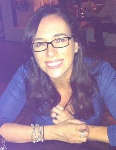 Donna Evans Photo 11