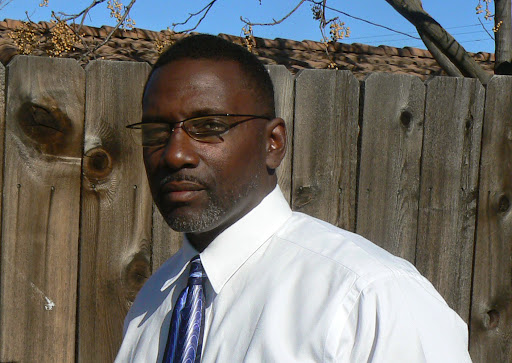 Darrell Sanders Photo 14