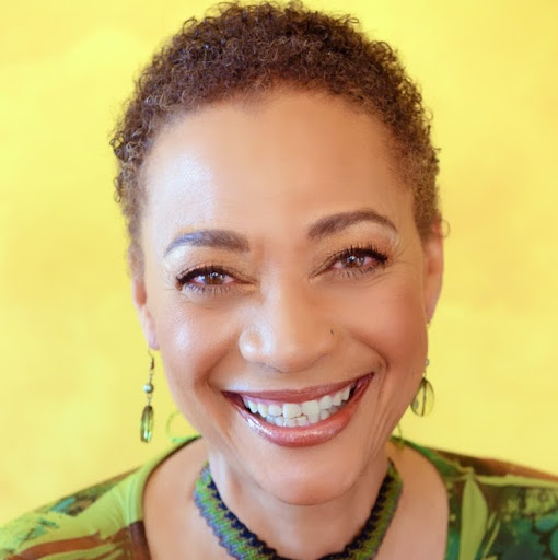 Cynthia James Photo 25