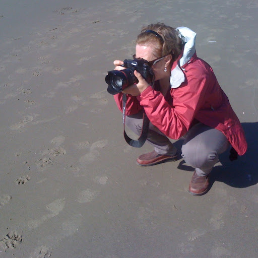 Vicki Saunders Photo 11