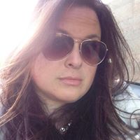 Kelly Clement Photo 26