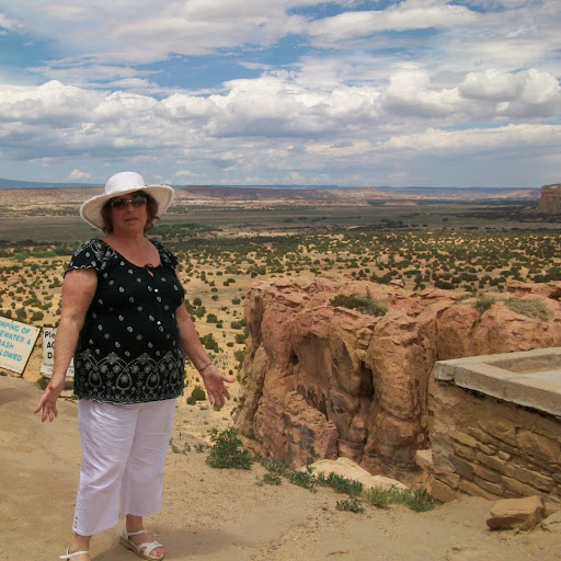 Linda Frank Photo 27