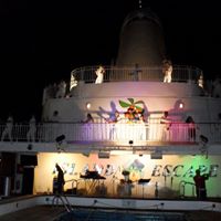 Janis Lynch Photo 24