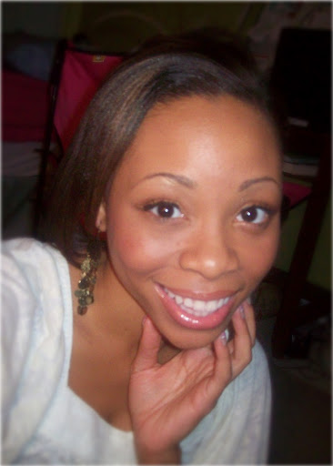 Candice Robinson Photo 28
