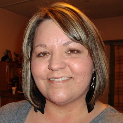Paula Simpson Photo 13