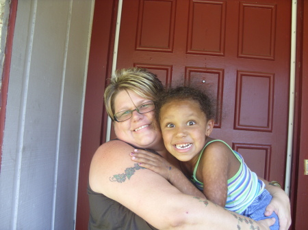 Holly Myers Photo 13