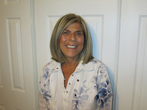 Shelley Stone Photo 10