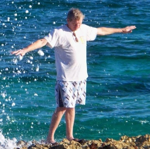 Richard Fields Photo 27