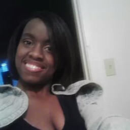 Crystal Lynch Photo 24