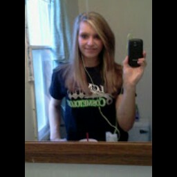 Lorena Jones Photo 6