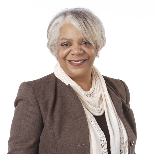 Janice Douglas Photo 40