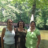 Sara Broyles Photo 21