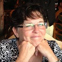 Catherine Hamilton Photo 45