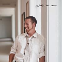 Thomas Myers Photo 50
