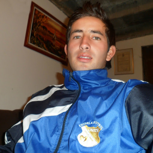 Cesar Trujillo Photo 26