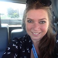 Laura Davidson Photo 24