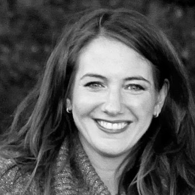 Julie Hogue Photo 29