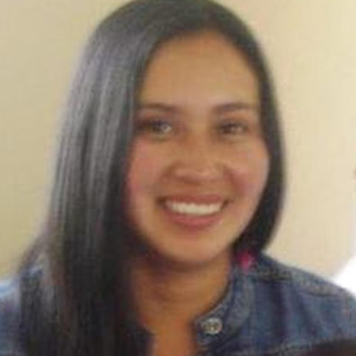 Janet Andrade Photo 14