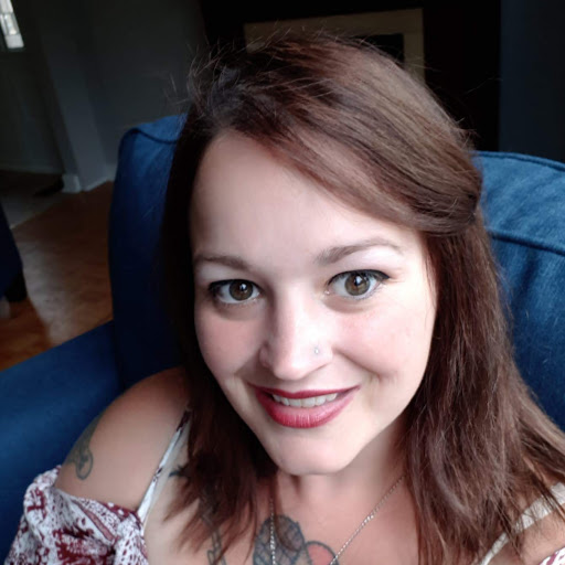 Tabitha Wells Photo 19