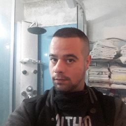 Thomas Rosenthal Photo 32