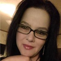 Tracey Lowe Photo 18