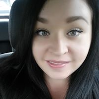 Kristina Roach Photo 10