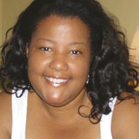 Stephanie Greenlee Photo 10