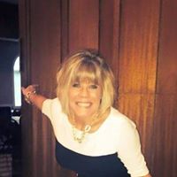 Janet Sutherland Photo 17