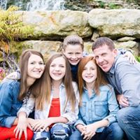 Miranda Dillon Photo 9