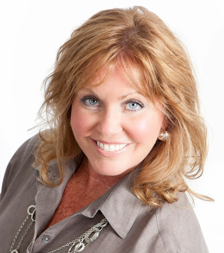Susan Stallings Photo 33