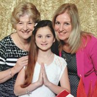 Robyn James Photo 16
