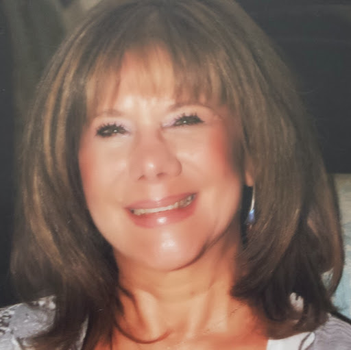 Barbara Green Photo 29