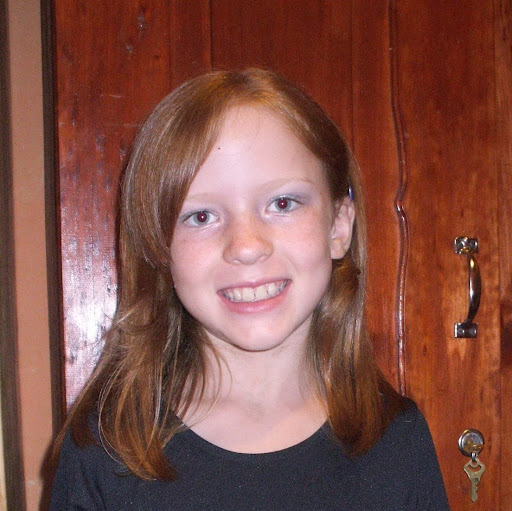 Elizabeth Harwell Photo 8