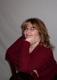 Toni Martin Photo 28