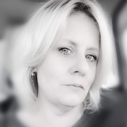 Stacy Olson Photo 20