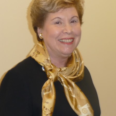 Ada Kahn Photo 3