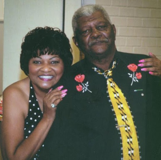 Joyce Perry Photo 23